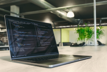 Aprenda Python Criando Projetos Reais