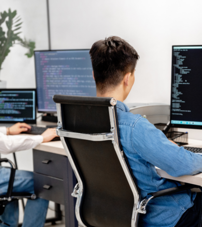 Curso Gratuito de Next.js: Aprenda React, TypeScript, Tailwind CSS e Firebase na Prática 10 Curso Gratuito de Next.js